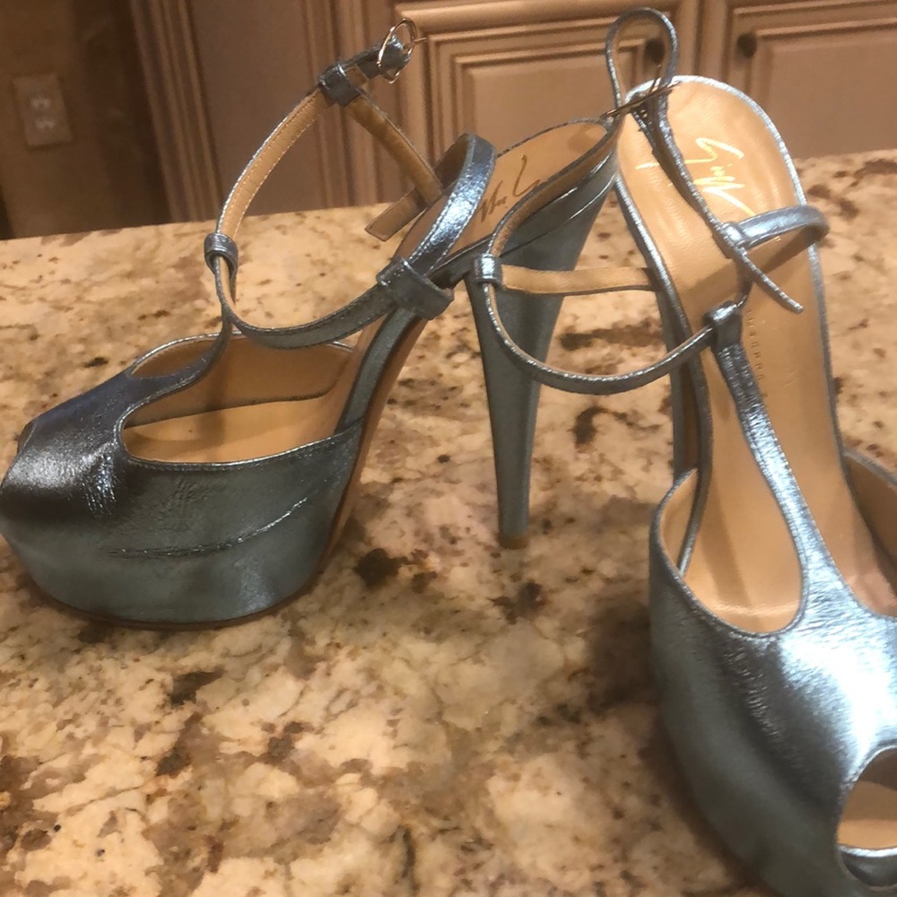 Giuseppe zanotti design